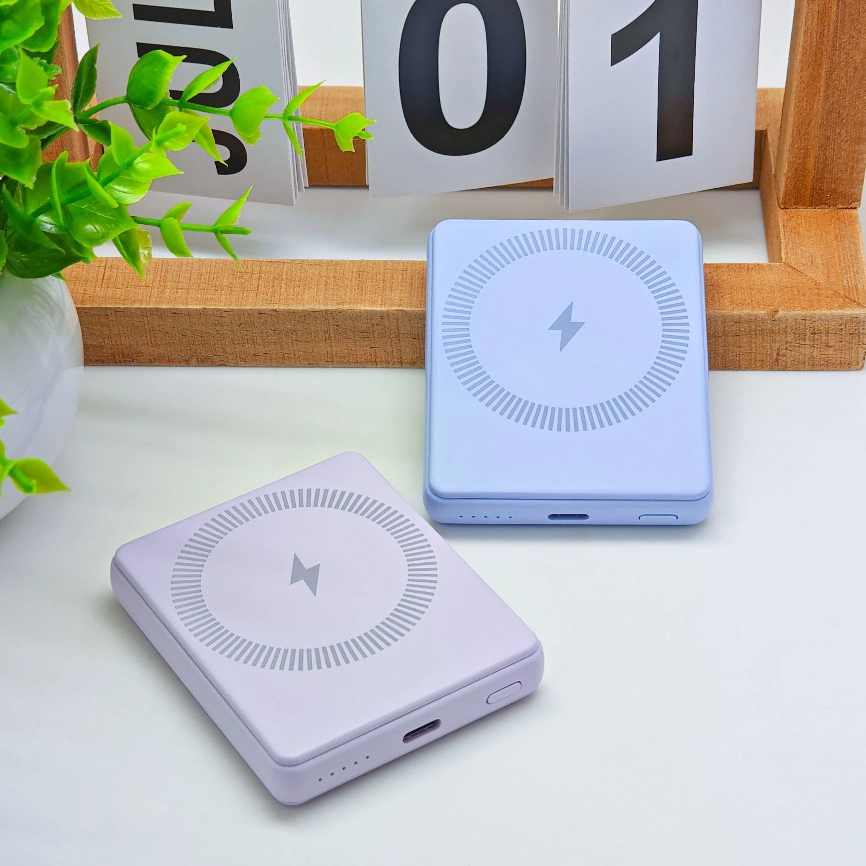 5000mAh Ultra Mini Fast Charging Magsafe Powerbank Charger for Phone