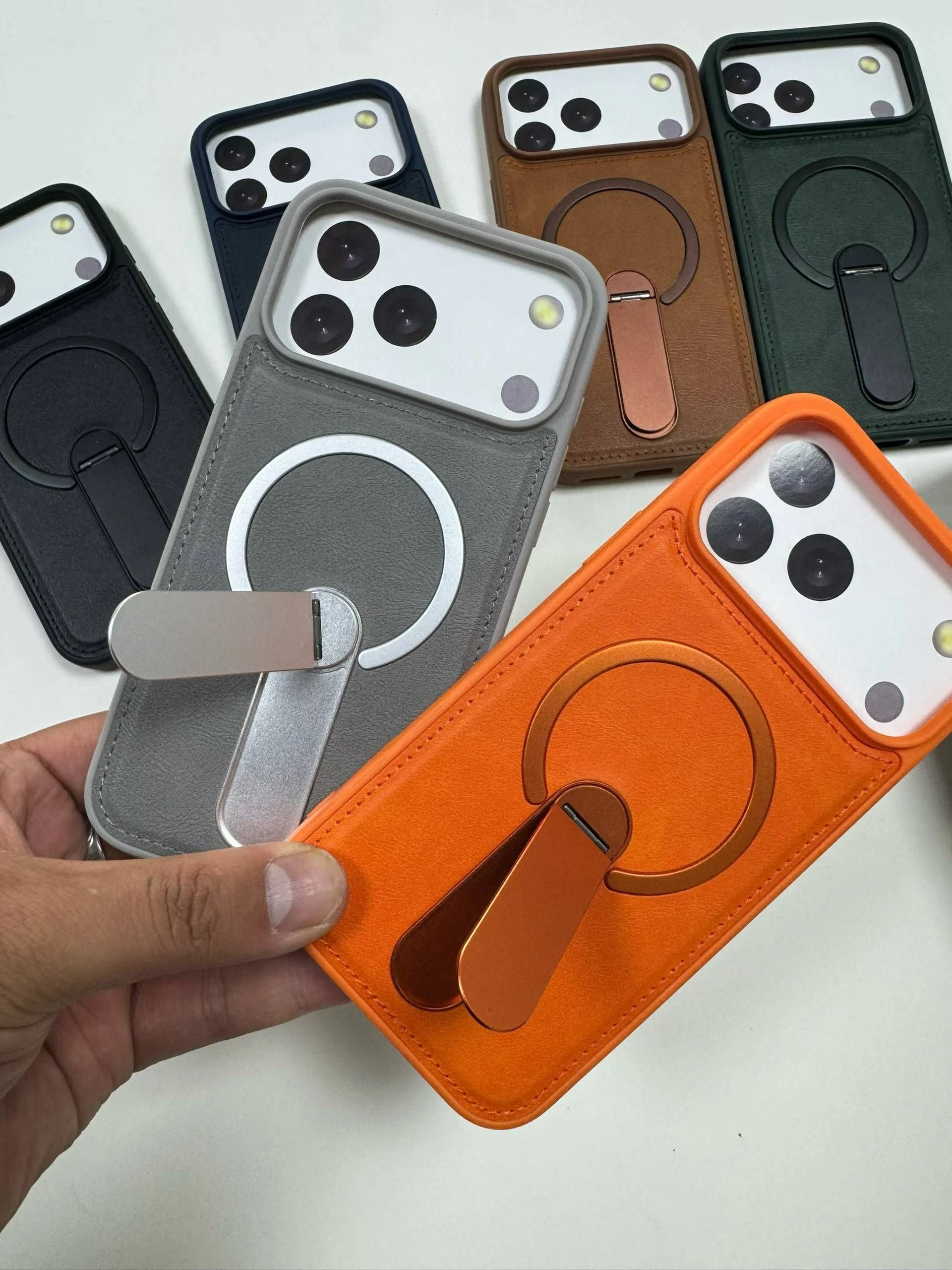 Factory Wholesale OEM/ODM Custom Logo 360° Rotating Magnetic Ring Mobile Phone Case PU Leather Shockproof Protective Cover for iPhone 17 PRO Max