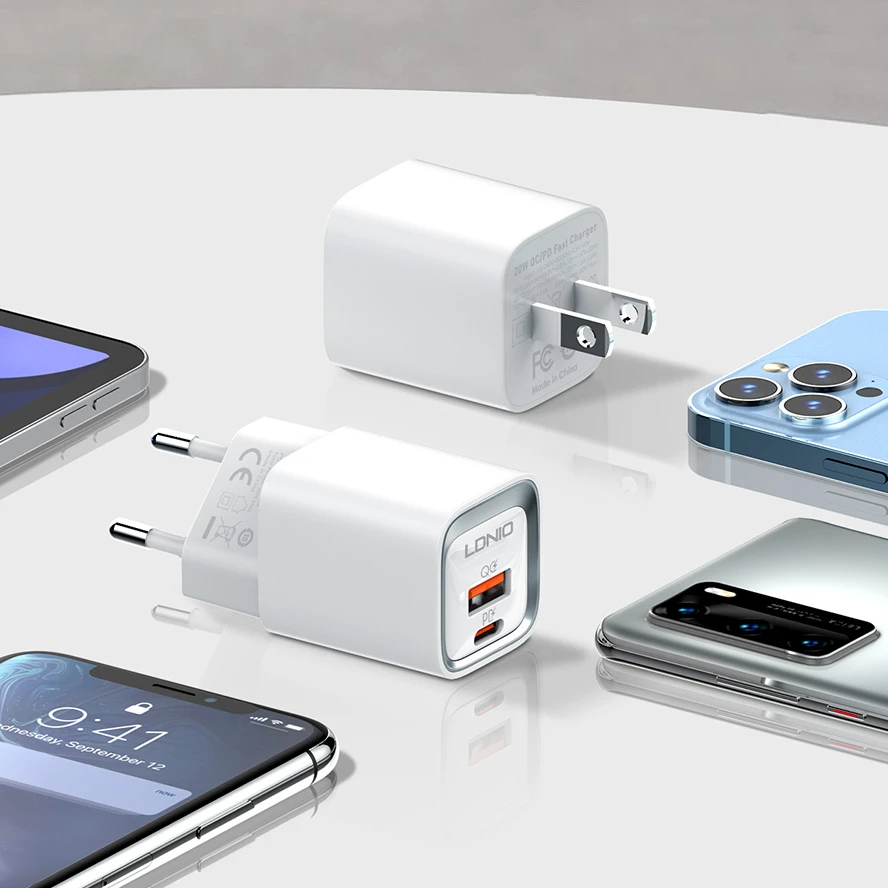 Ldnio A2318c 20W Mobile Cell Phone Charger Pd QC 3.0 for iPhone 17 18 PRO Max