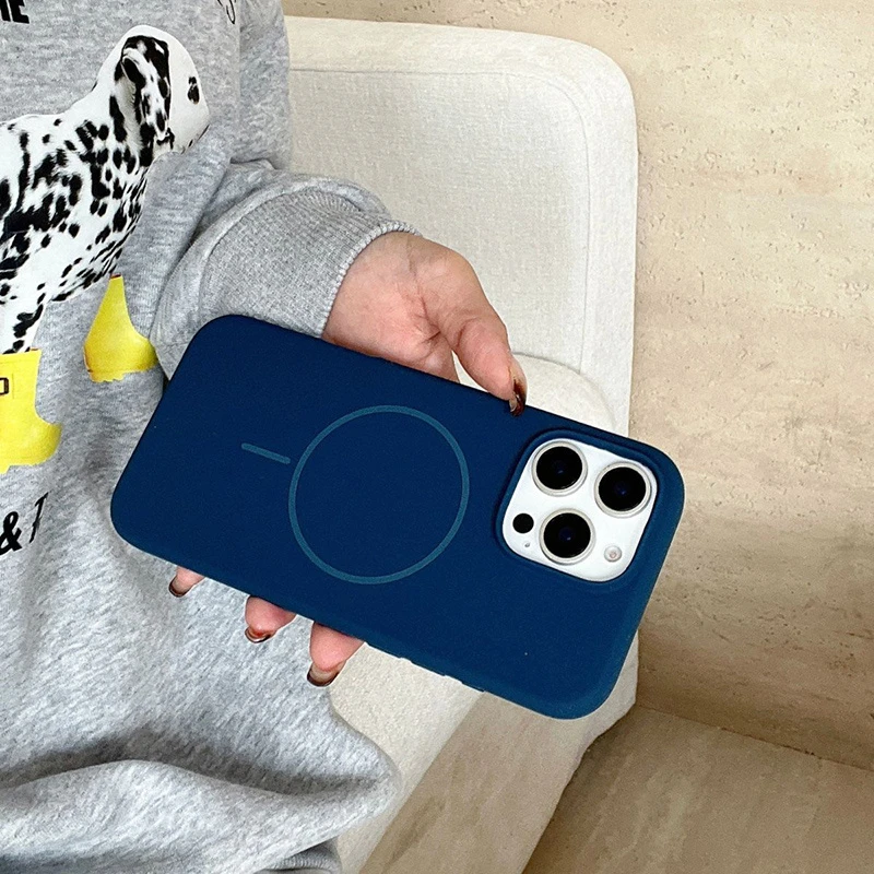 Liquid Silicone Magsafe Case for iPhone 12 PRO Solid Color Magnetic Phone Case for iPhone 11 PRO Max